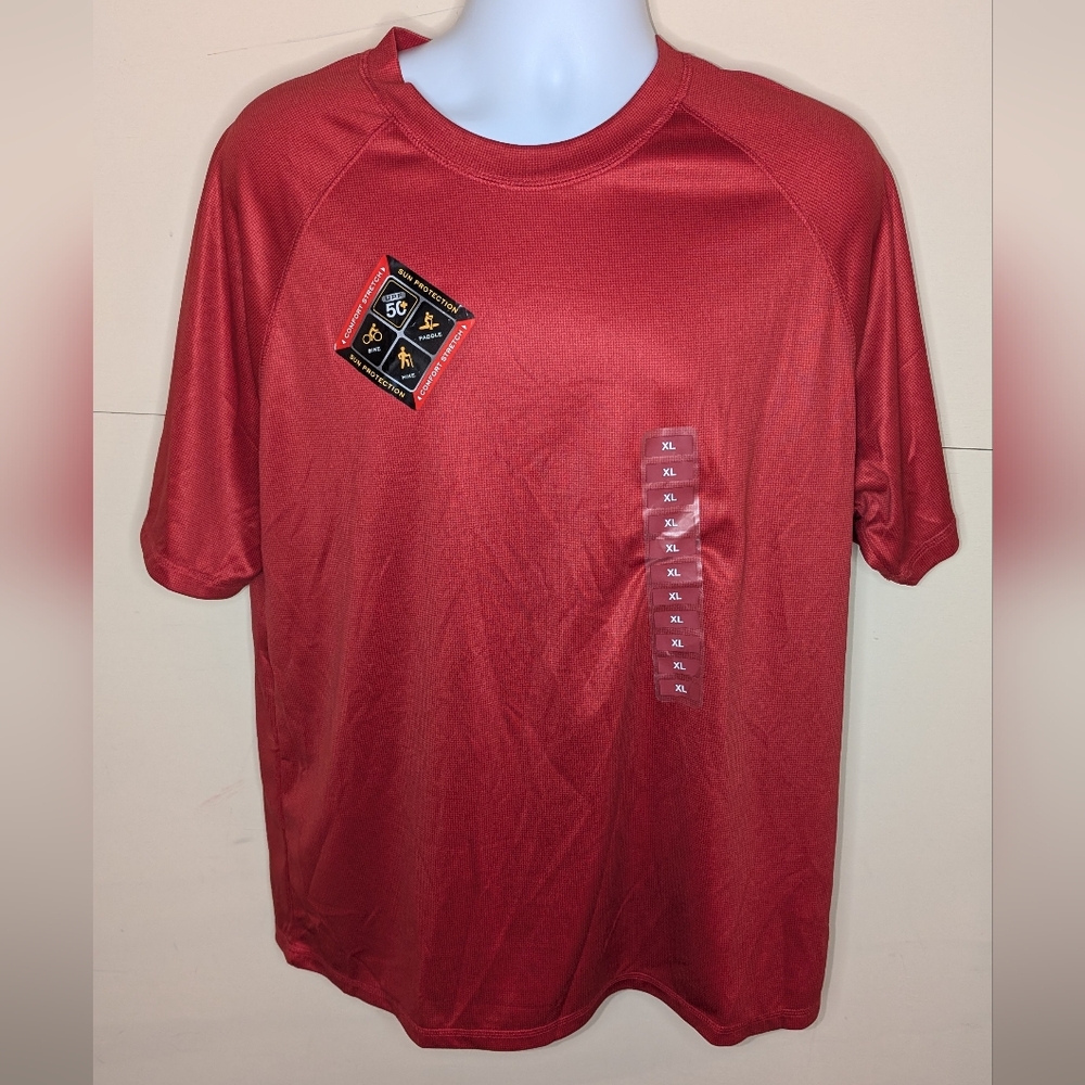 NWT Zeroxposur Athletic Tee with UPF Protection in Red